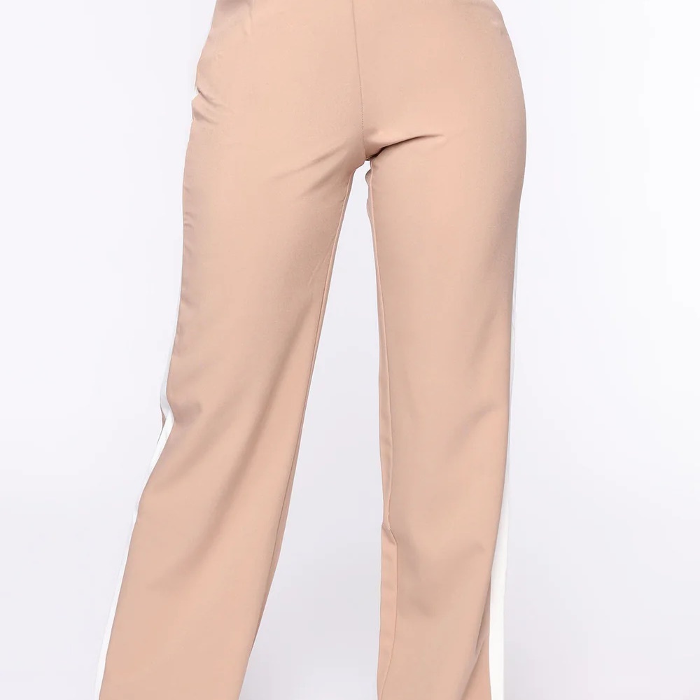 Fashion Nova 💕Made A Big Move💕 Pant - SZ M